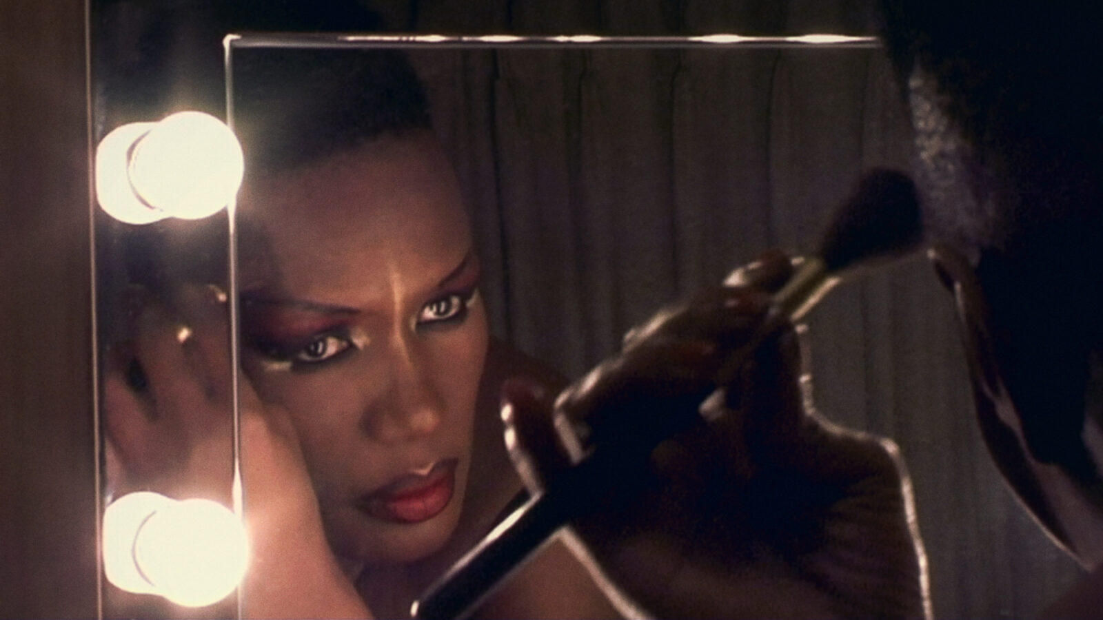 GRACE JONES
