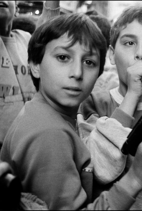 CS481 Letizia Letizia Palermo 1986 Festa del giorno dei morti I bambini giocano con le armi2 copia